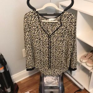 Leopard print top